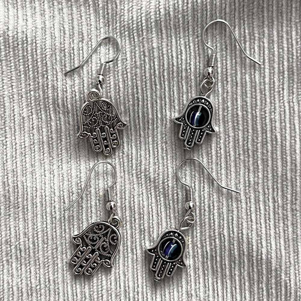 2 pairs of hamsa hand boho dainty earrings